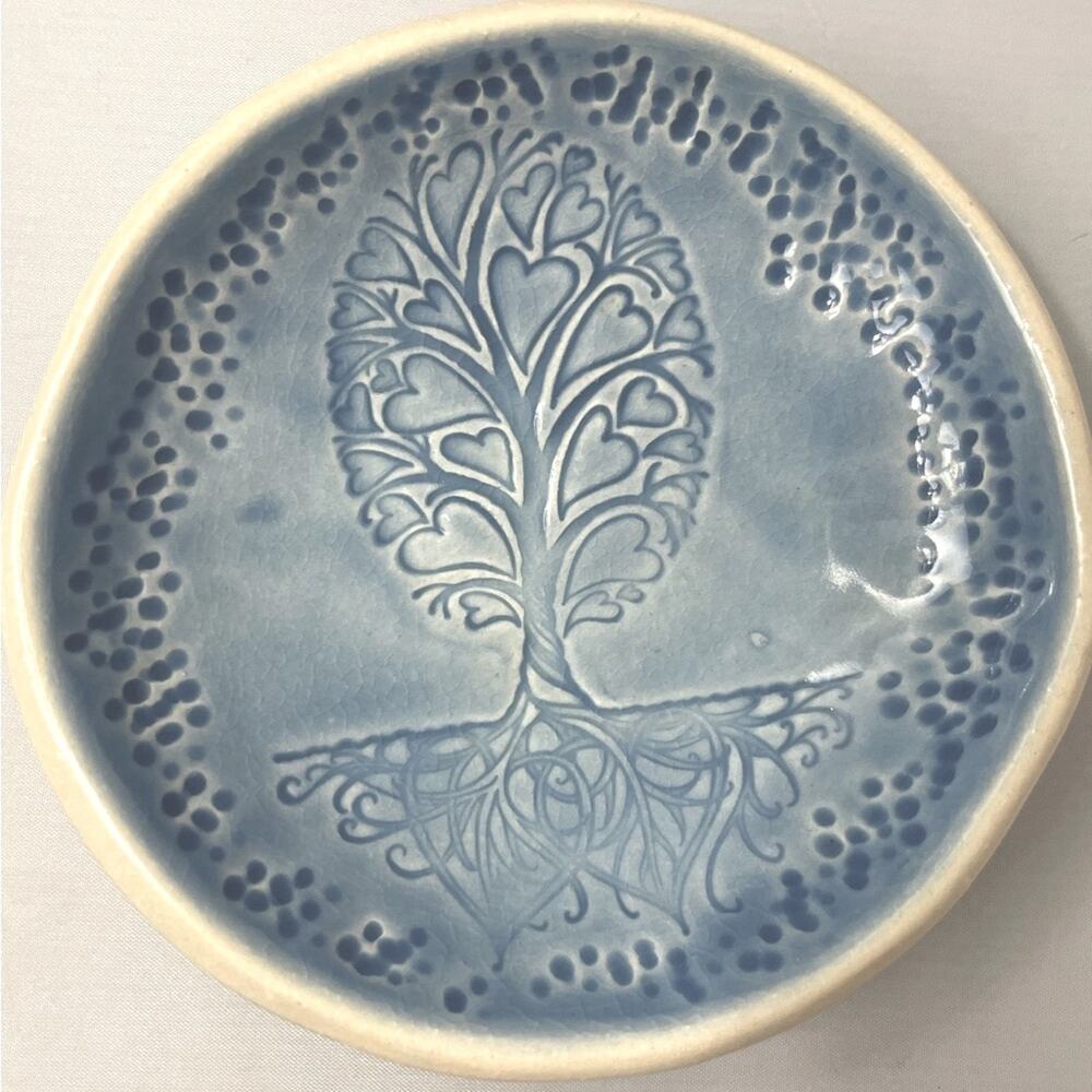 Signed Tree of‎ Hearts Art Pottery Handmade Artisan Trinket Dish by Janecka EUC